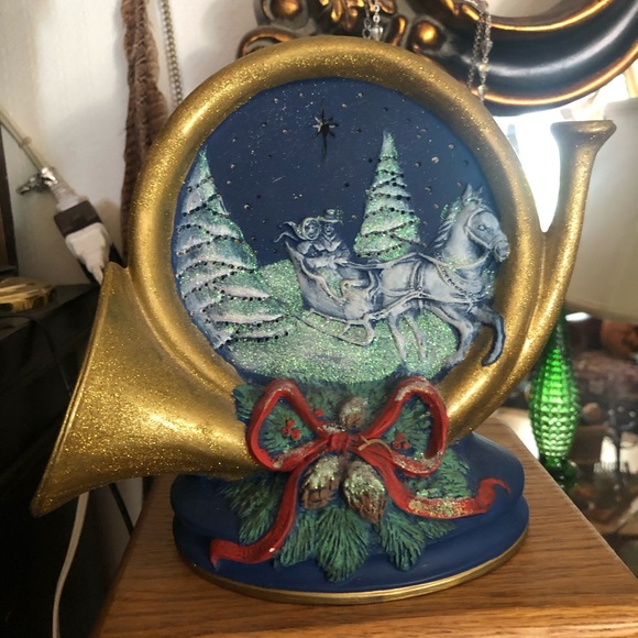 Vintage Ceramic Christmas Electric Nightlight Lamp Horn Sleigh-ride in Night Sky - Picture 2 of 5